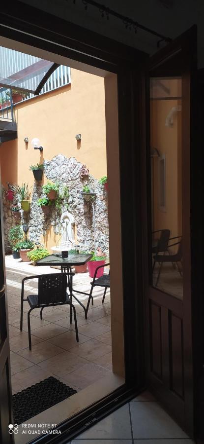 Come A Casa Syracuse Esterno foto